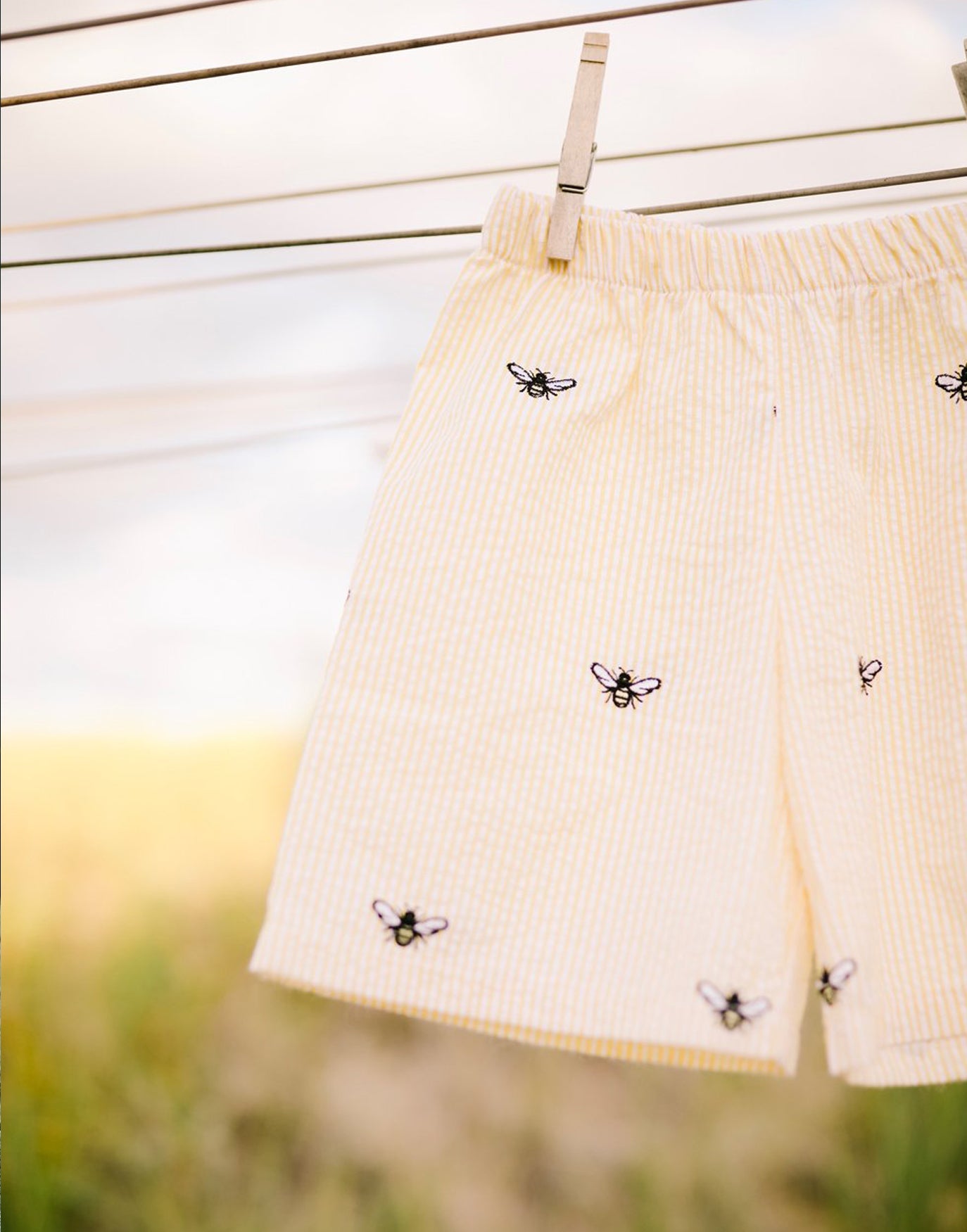 Kids Yellow Seersucker Shorts with Embroidered Honeybees